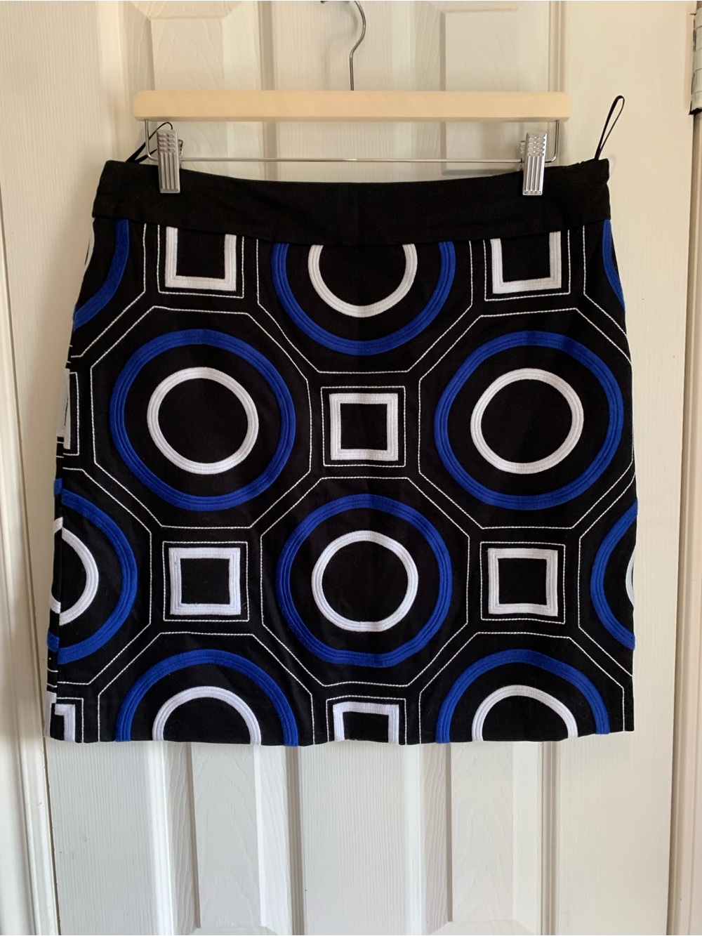 SPANNER Black Embroidered Mini Skirt chic timeless spring summer